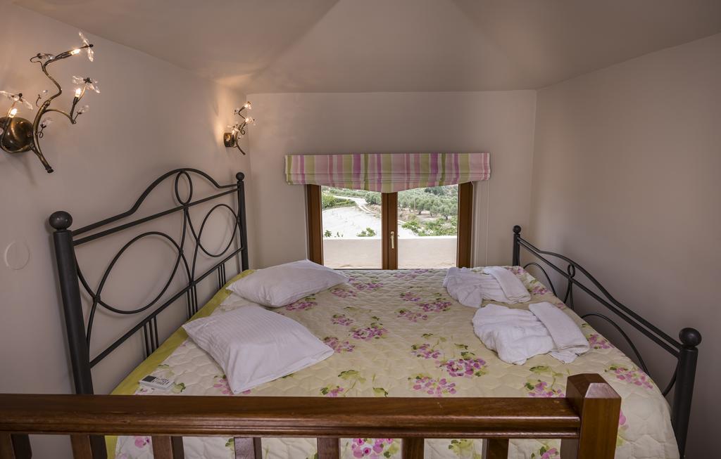 Athina Luxury Villas Xamoudhokhorion  Extérieur photo
